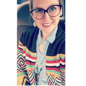 Meet your Posher, Nikki